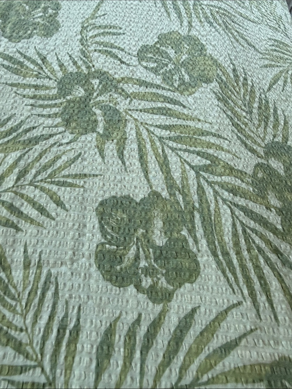 Tommy Bahama Green Tropical Leaf and Floral Duvet Cover - Picture 4 of 5